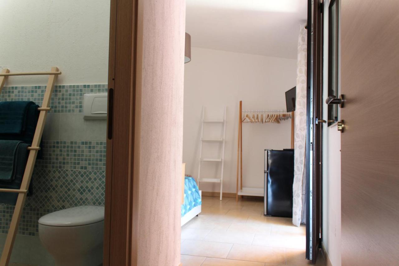 Acquachiara Rooms Villasimius Exterior foto